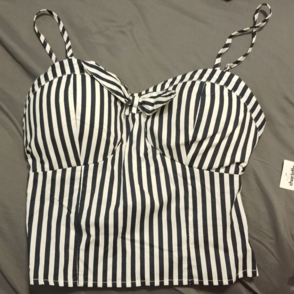 Cute crop top